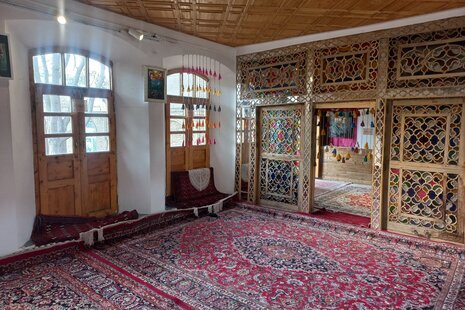 ویلا سنتی  مبله دوخواب خانه توکلی در مشهد