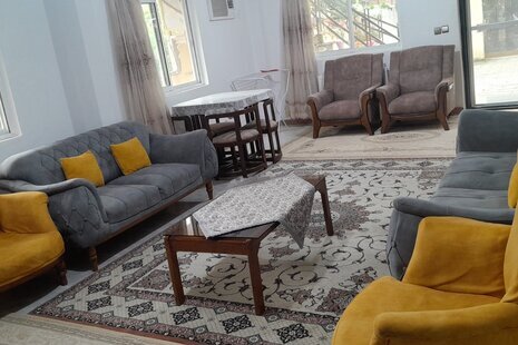 واحد مبله دوخواب در طبقه همکف ویلای نوشهر