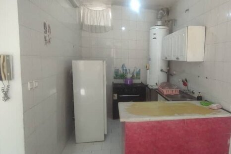 آپارتمان تک خواب میثم طبقه اول در اصفهان