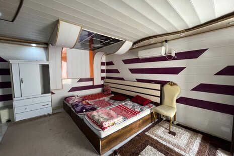 واحد 108 در مجتمع اقامتی آبادان