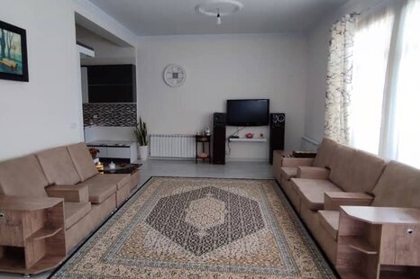 وبلا استخردار دوخواب زیبای ماندگار در چهارباغ