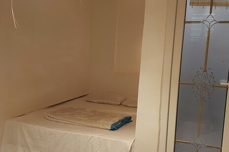 اتاق 12 متری 1 در اقامتگاه بومگردی قشم