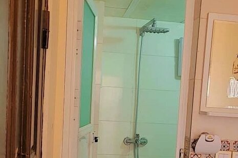 اتاق 12 متری 4 در اقامتگاه بومگردی درگز