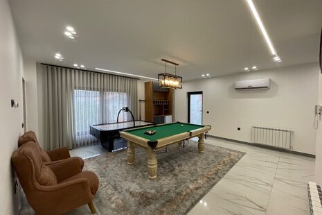 ویلا دوبلکس استخر دار سه خواب مدرن  نوساز در محمودآباد