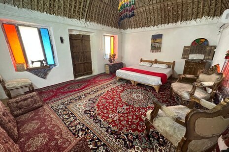 اتاق حیات در اقامتگاه بومگردی قشم