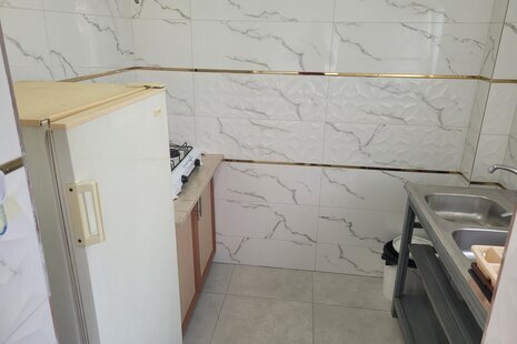 سوییت طبقه اول در نور