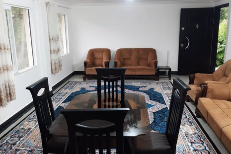 واحد تکخواب تراس دار در طبقه اول ویلای آمل