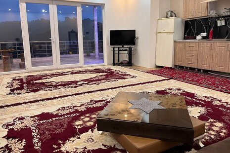 واحد تک خواب بارانا در طبقه دوم ویلا شیرگاه