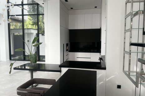 ویلا دوبلکس 4 خواب استخردار لوکس در هشتگرد