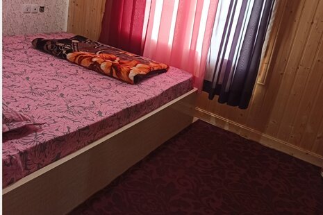 واحد مبله دوخواب در طبقه دوم ویلا ماسال