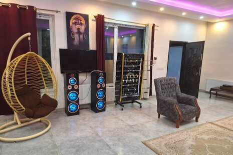 ویلا استخردار مبله دوخواب شکوفه در شهریار