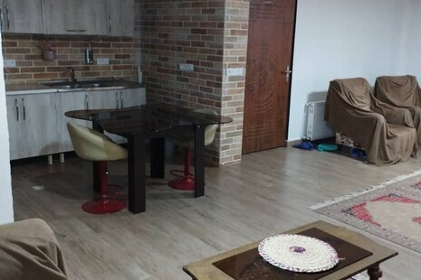 واحد دوخواب مبله طبقه همکف در بندرانزلی