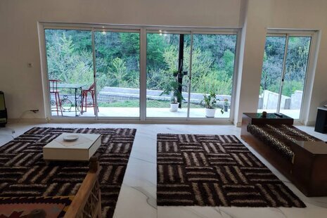 واحد در طبقه همکف ویلا فومن