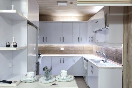 آپارتمان مبله دو خوابه طبقه اول شریف در مشهد