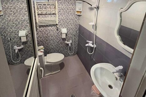 ویلا دوخواب ارکیده در اقامتگاه بومگردی بندر انزلی