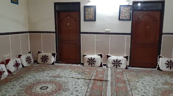 اتاق سنتی در اقامتگاه بومگردی در قشم