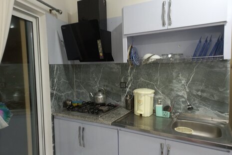 سوئیت واحد مبله در طبقه دوم ویلای رامسر