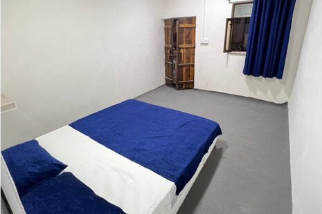 اتاق 2 در اقامتگاه بومگردی قشم