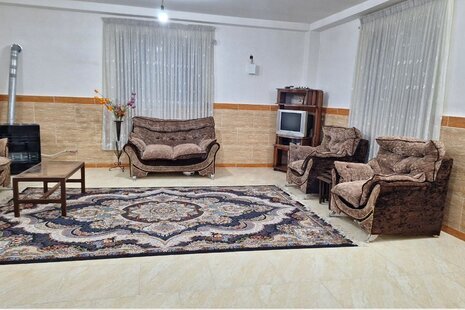 واحد تکخواب در طبقه همکف ویلا شیرگاه