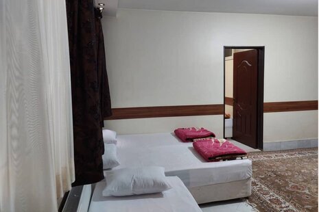 واحد دو خوابه (9نفره) نوساز در مسافرخانه مشهد