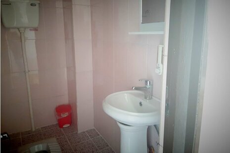 آپارتمان دو خواب هوشنگ ابتهاج در مشهد