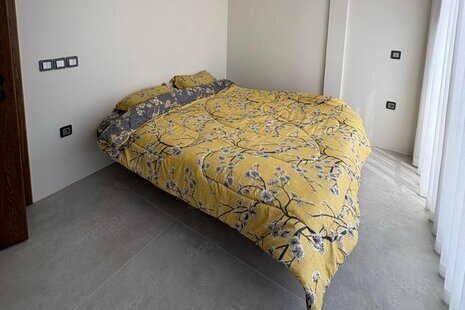 ویلا دوبلکس 3 خواب استخردار مبله در باغ بهادران