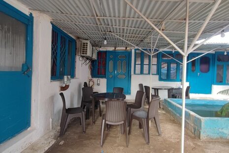 اتاق صمیمی واحد 3 در مسافرخانه رشت