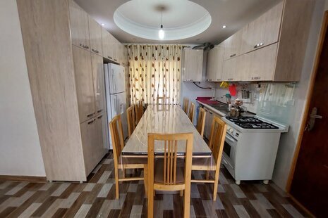 واحد در طبقه سوم ویلا لاهیجان