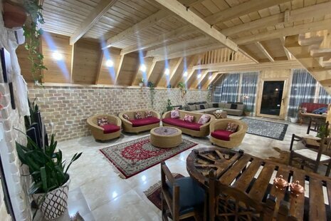 کلبه دوبلکس مبله دوخواب زنبق در رامسر