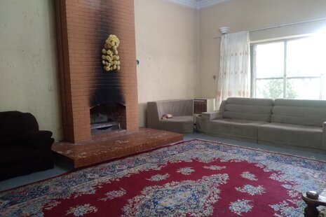 اتاق 32 متری در اقامتگاه بومگردی هانی اصفهان