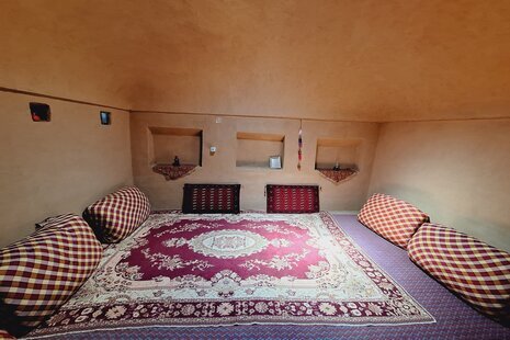 اتاق (آتش)دراقامتگاه بوم گردی در میبد
