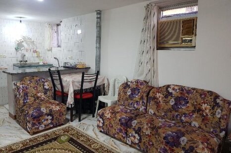 واحد تکخواب میرزاجانی در طبقه همکف ویلای چمخاله