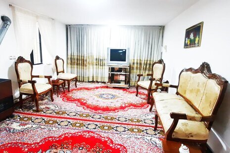 واحد تکخواب در طبقه همکف ویلای رحیم آباد