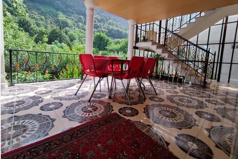 واحد در طبقه دوم ویلا هیرکانی رامسر