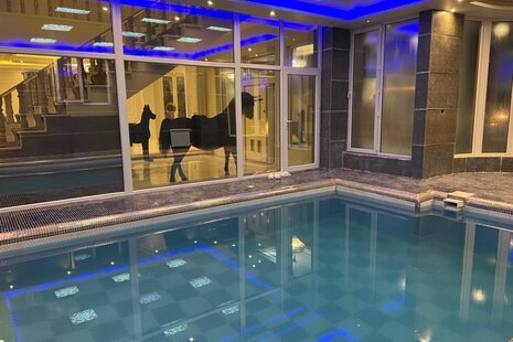 ویلا استخردار دوبلکس چهارخواب قصر در کردان