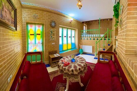 ویلا بوتیک سنتی چهار خواب در قم