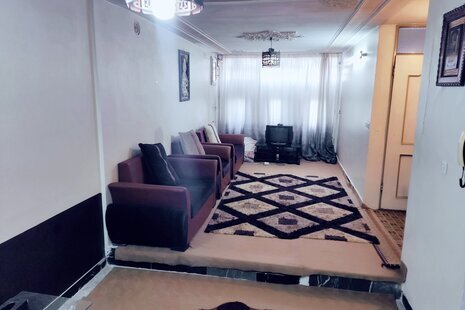 سوئیت مبله تمیز در مرکز شهر اصفهان