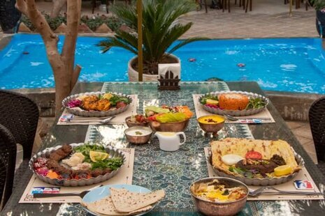 اتاق 6 عهد جانا اقامتگاه بومگردی اصفهان