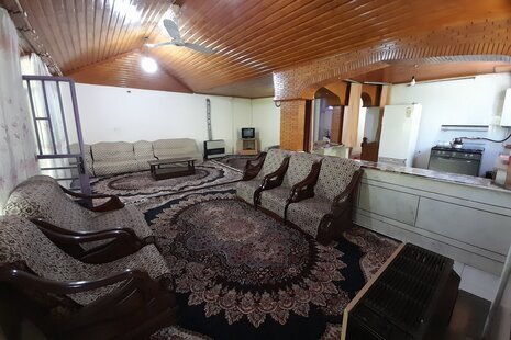 ویلا دو خواب در باغ بهادران