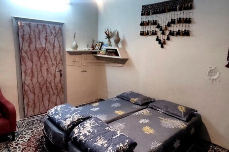 ویلا باغ سه خواب بیت الهادی در مشهد