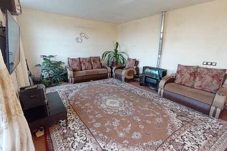 ویلا تک خواب در باغ بهادران