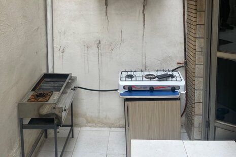 آپارتمان مبله تکخواب روشن در اصفهان