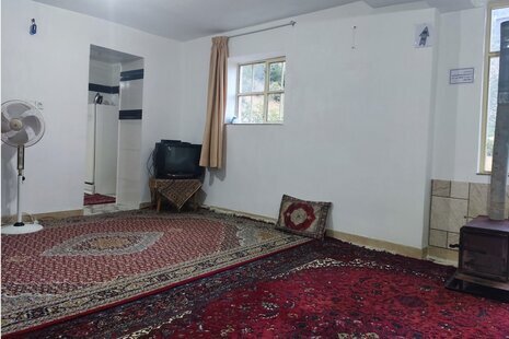واحد تکخواب در طبقه همکف ویلای سواد کوه