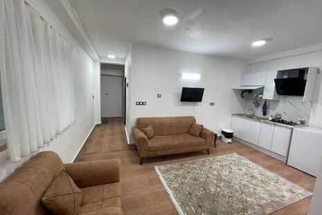 واحد مبله تکخواب در طبقه دوم ویلا در شیرگاه