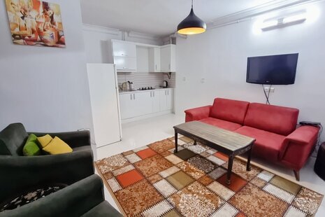 آپارتمان مبله تکخواب در مشهد طبقه همکف