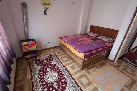 واحد دوخواب آریا در طبقه اول ویلای رامسر