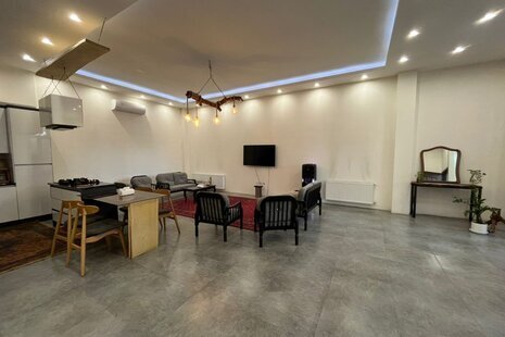 ویلا  استخردار دو خواب شاتوت در چهارباغ