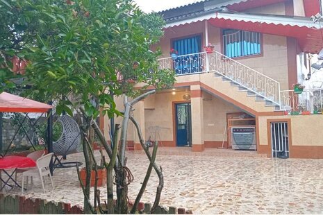 واحد دوخواب در طبقه همکف ویلا در کتالم و سادات شهر