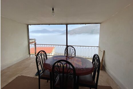 واحد در طبقه همکف ویلا آمل