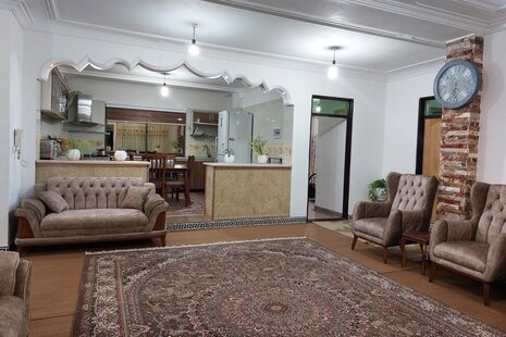 واحد درطبقه اول در تنکابن